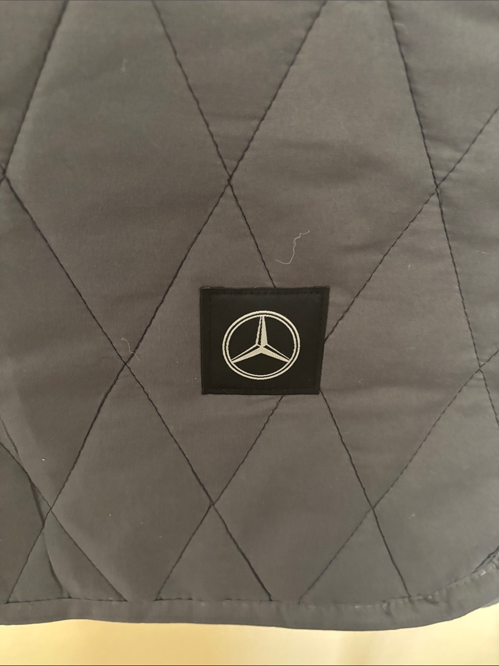 Mercedes blanket BRAND NEW - Picture 4 of 5